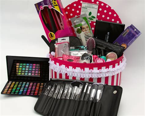 makeup gift hamper|cute makeup gifts for girlfriend.